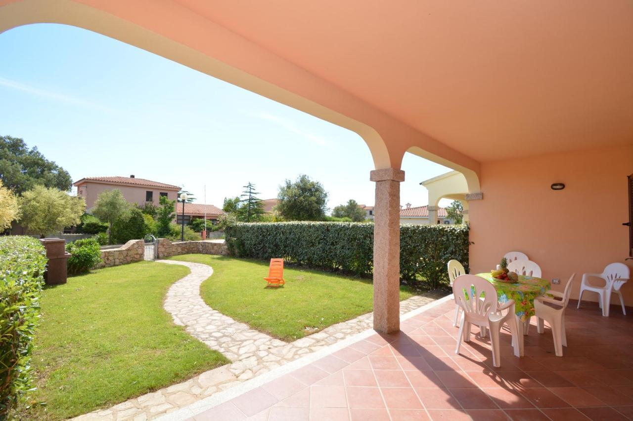 Appartamenti Corallo San Teodoro  Exterior foto