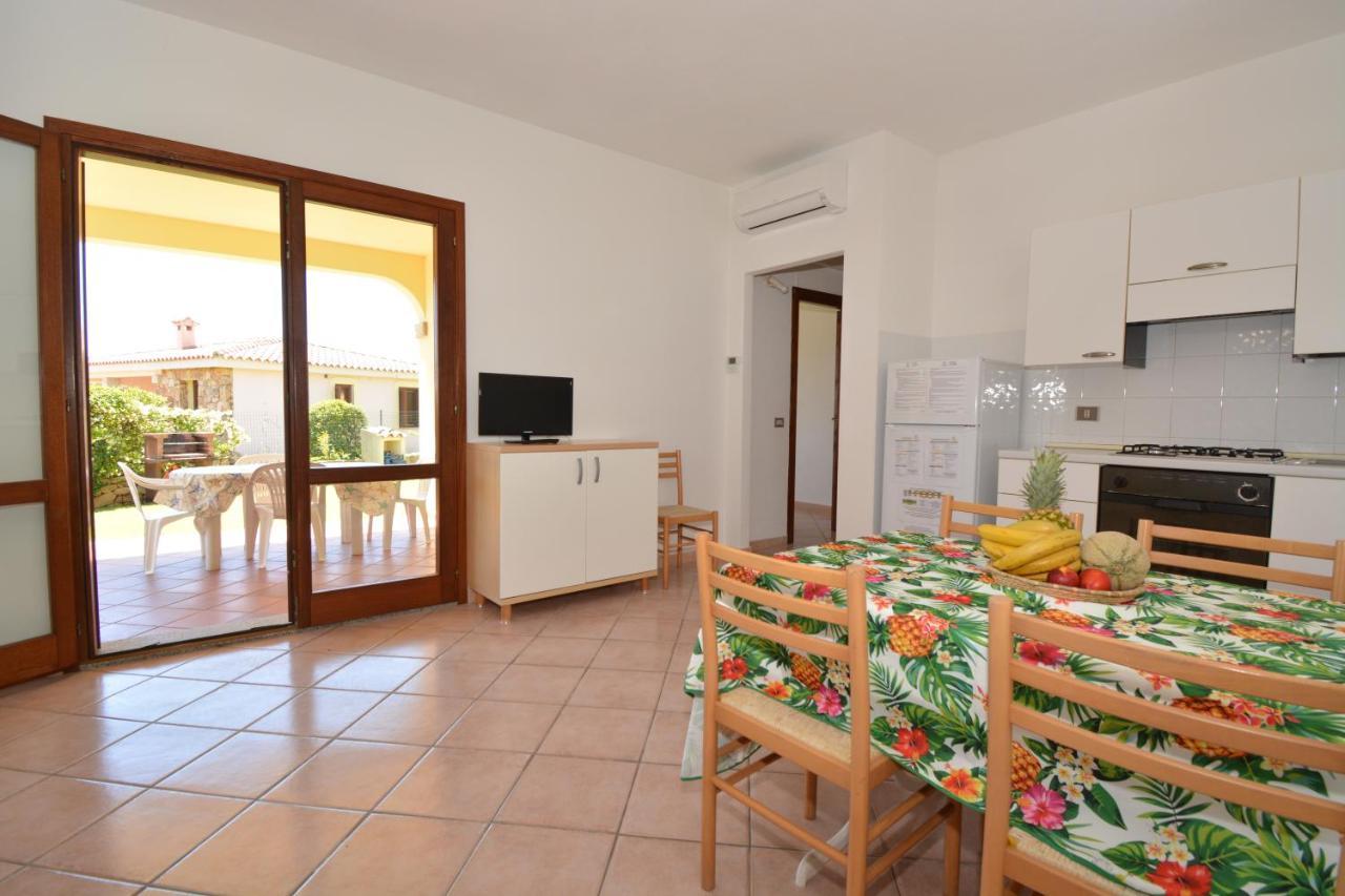 Appartamenti Corallo San Teodoro  Exterior foto