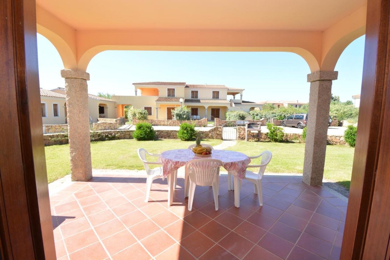 Appartamenti Corallo San Teodoro  Exterior foto