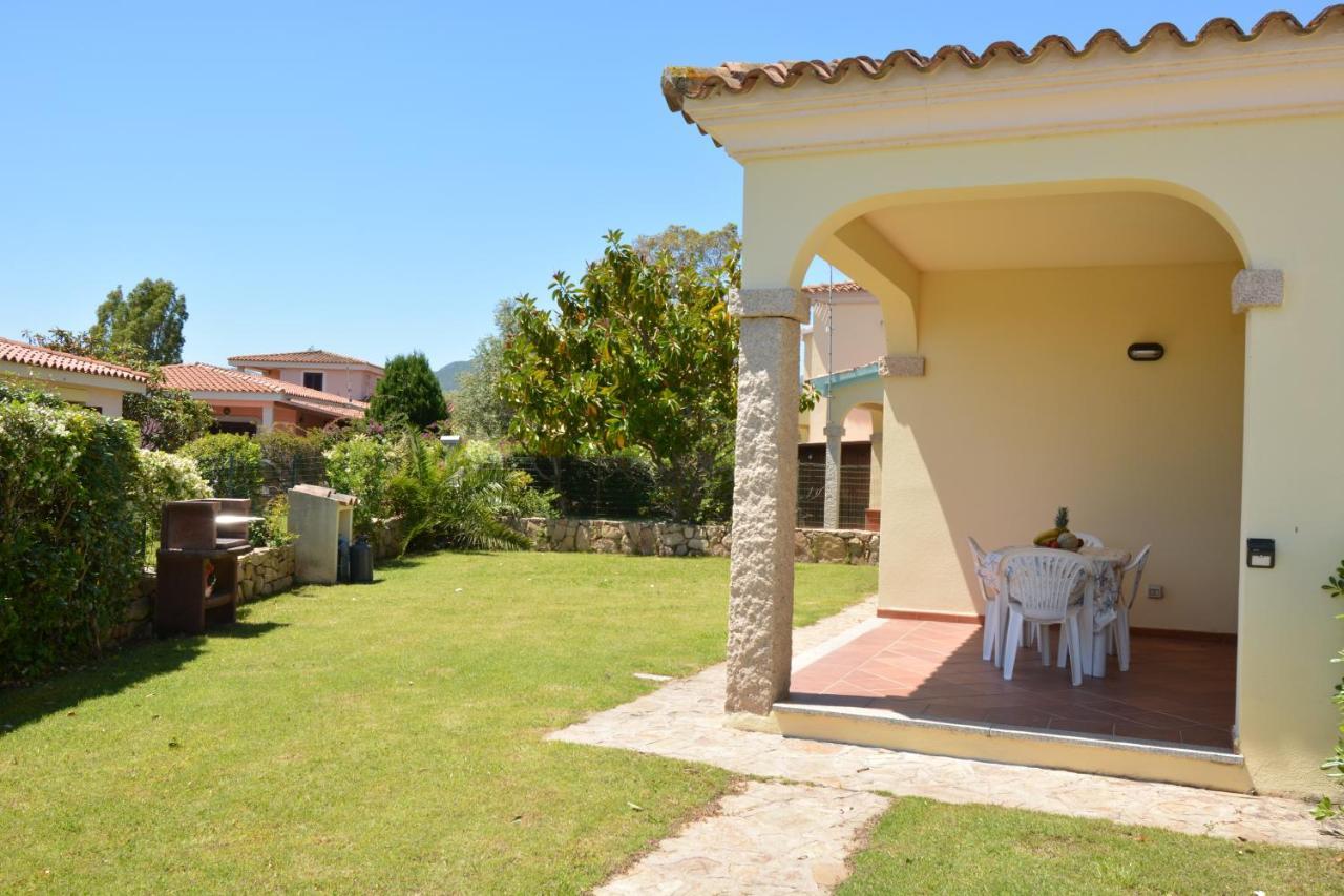 Appartamenti Corallo San Teodoro  Exterior foto