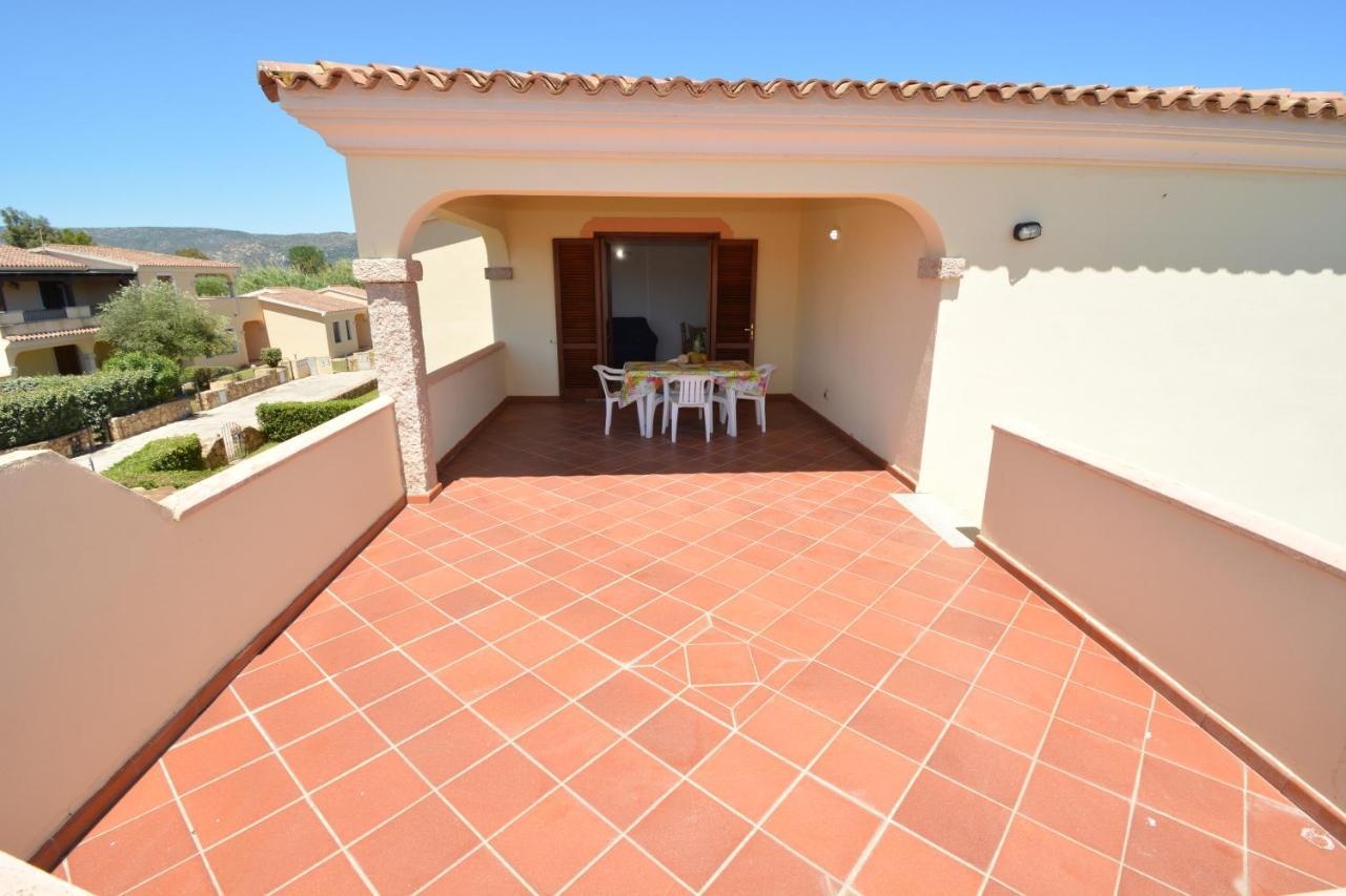 Appartamenti Corallo San Teodoro  Exterior foto