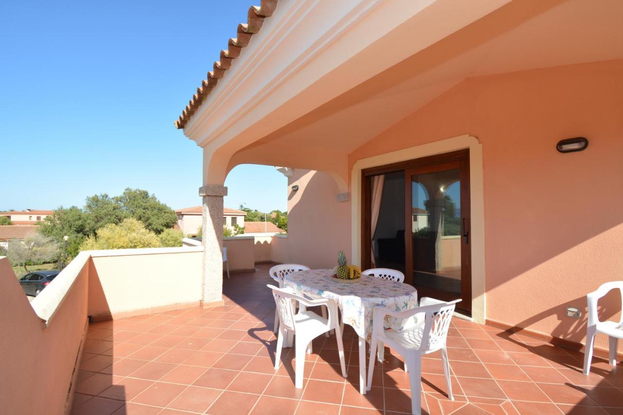 Appartamenti Corallo San Teodoro  Exterior foto