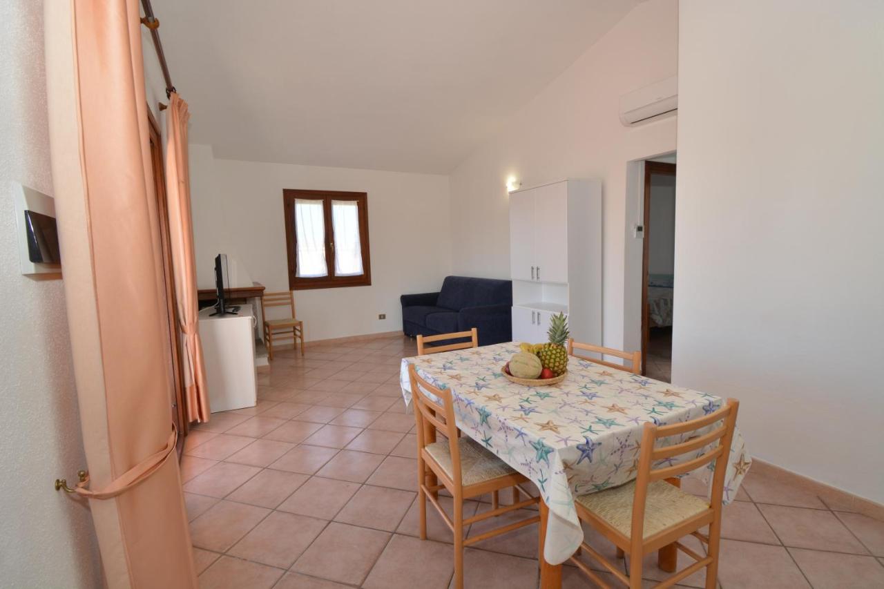Appartamenti Corallo San Teodoro  Exterior foto